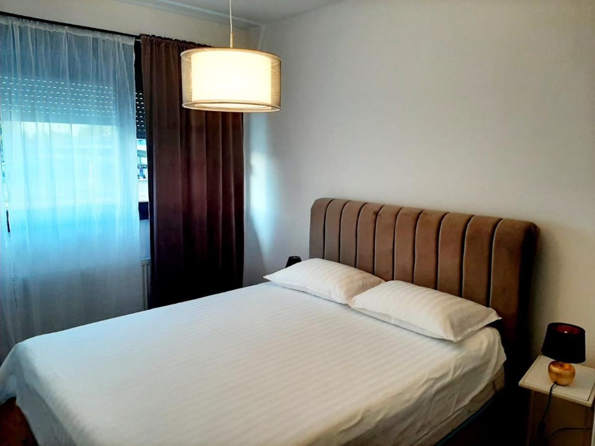 Maximus 2 Appartement Čakovec Buitenkant foto