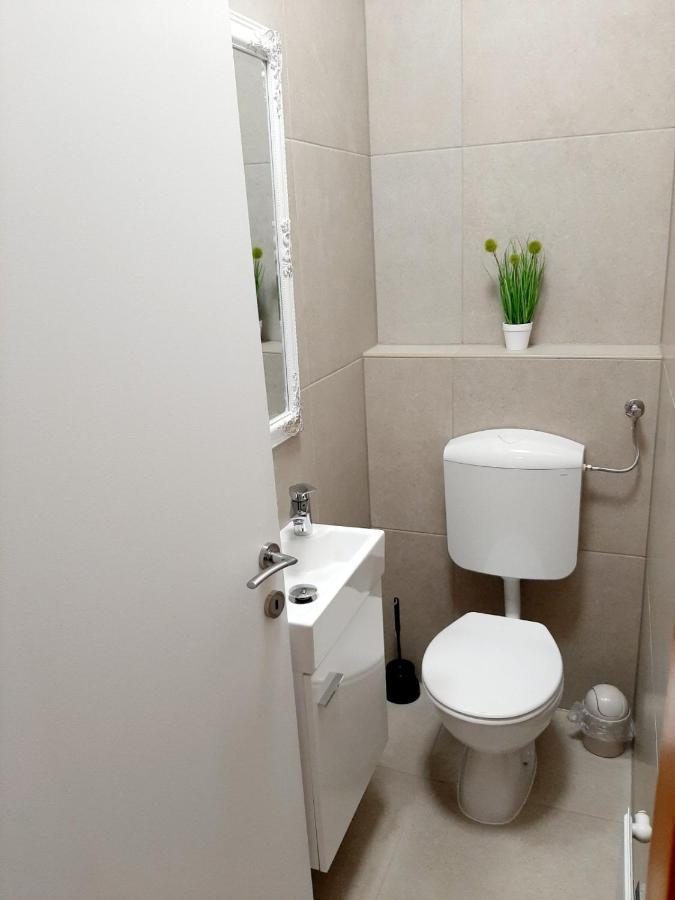 Maximus 2 Appartement Čakovec Buitenkant foto